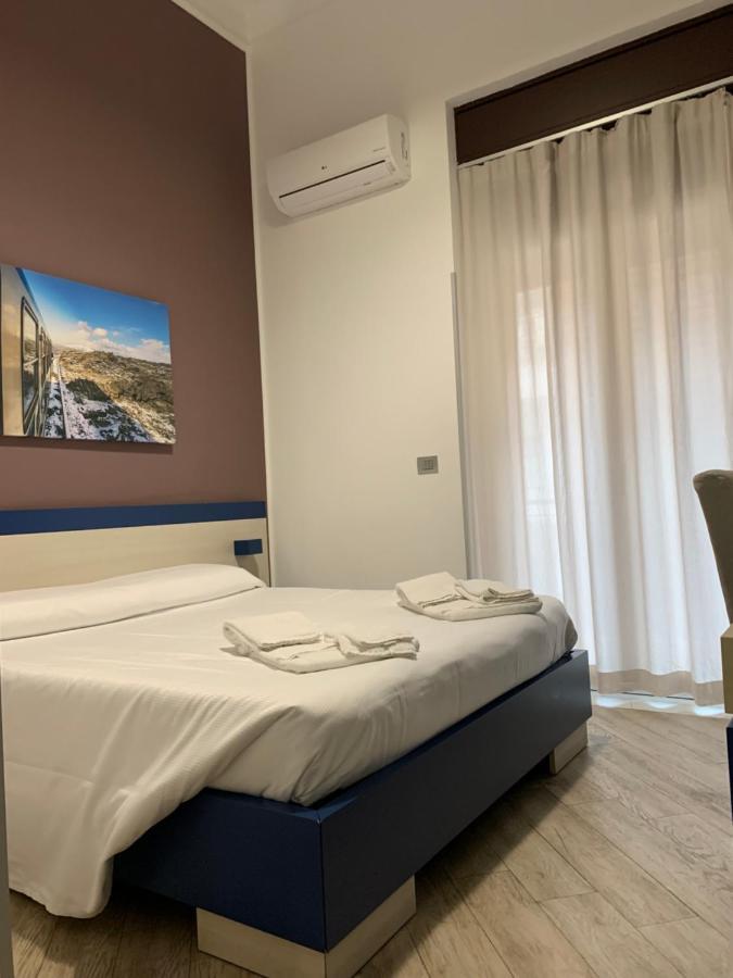 Guesthouse Ughetti 21 Catania Exteriör bild